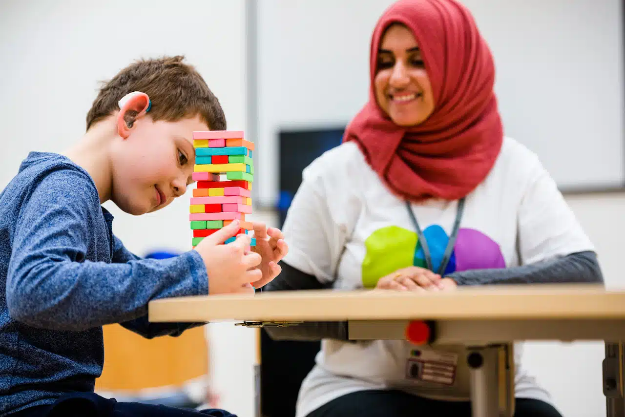 Volontariat humanitaire : un pont entre les cultures